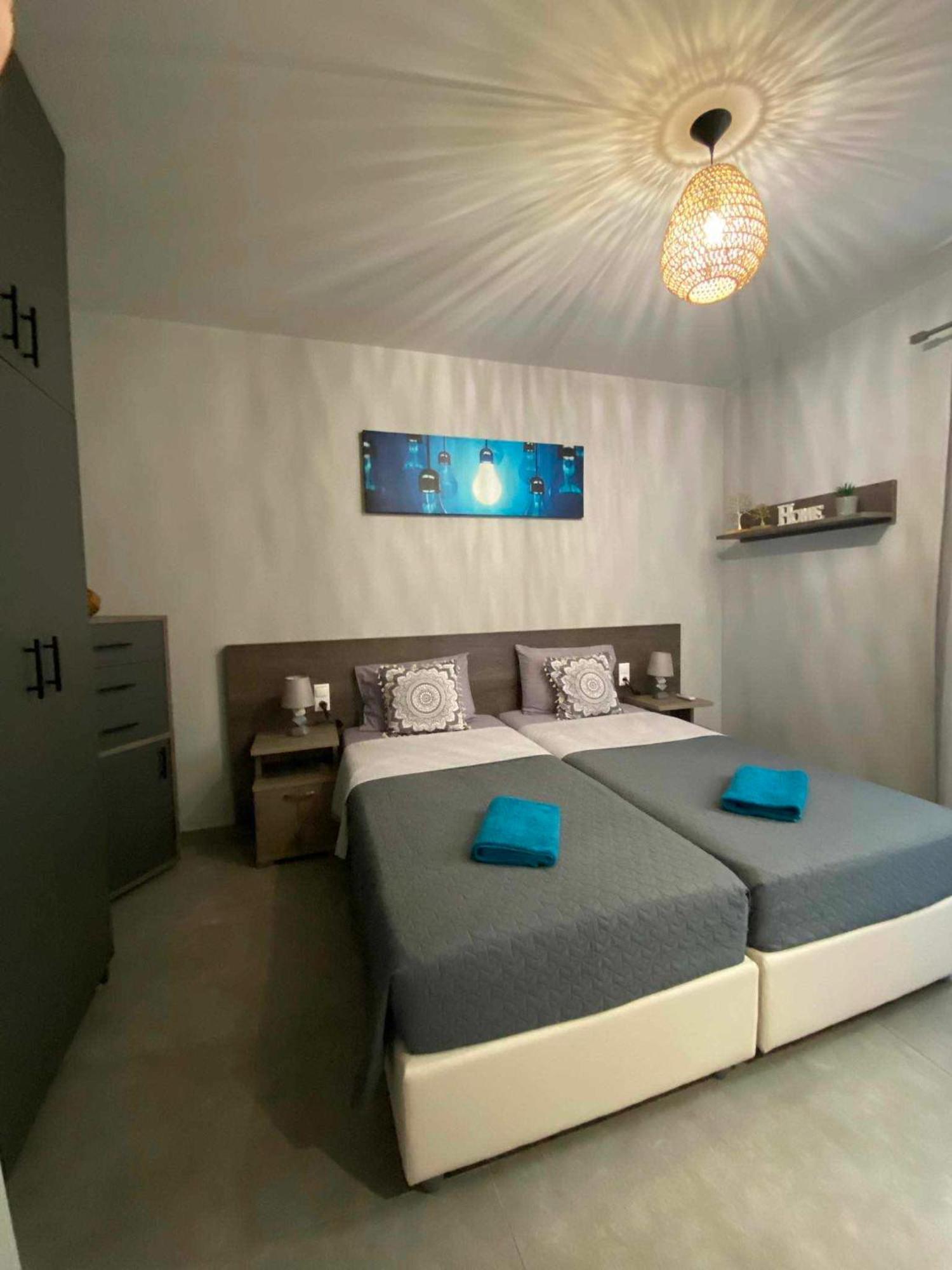Stavros Luxury Apartment Skiathos Town Exterior photo